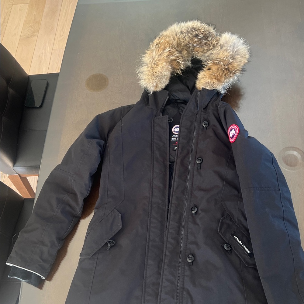 Black long Canada Goose jacket with fur hood Sz 14/16 L